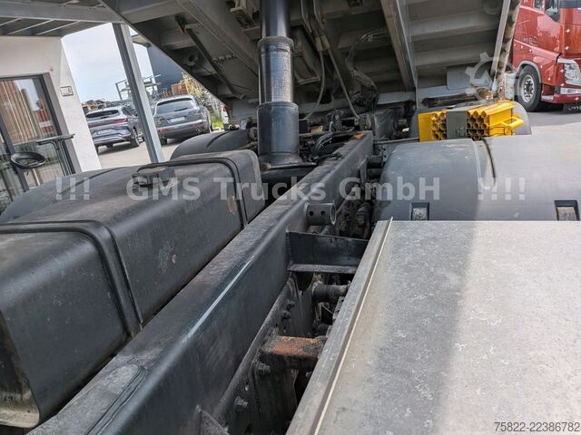 Camión volquete MAN TGS 33.500 / 6X6 / Manual / Meiller BORDMATIK