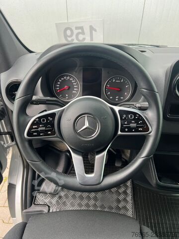 Furgão de painéis MERCEDES-BENZ Sprinter 314 AUTOMATIK NAVI DISTRONIC KAMERA LED
