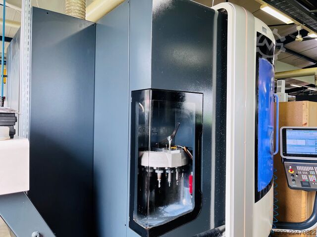 Universal-Bearbeitungszentrum Deckel Maho DMU 60 eVo