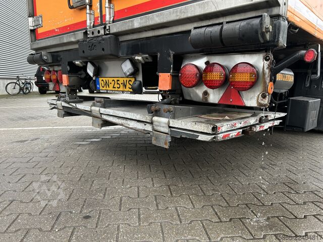Hladnjača i zamrznuti transport SOR Iberica SOR-S3E / Carrier Vector 1550 / Frigo / Loadlif...