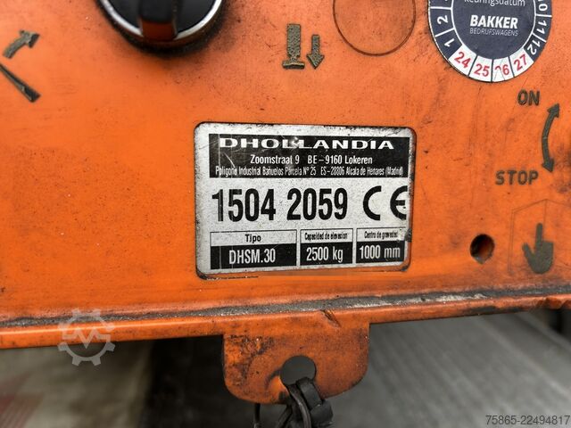 Hladnjača i zamrznuti transport SOR Iberica SOR-S3E / Carrier Vector 1550 / Frigo / Loadlif...