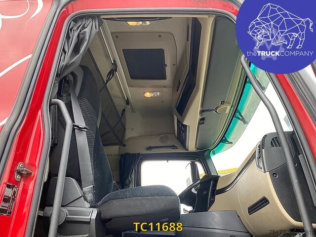 Bâche coulissante Mercedes-Benz Actros 2648
