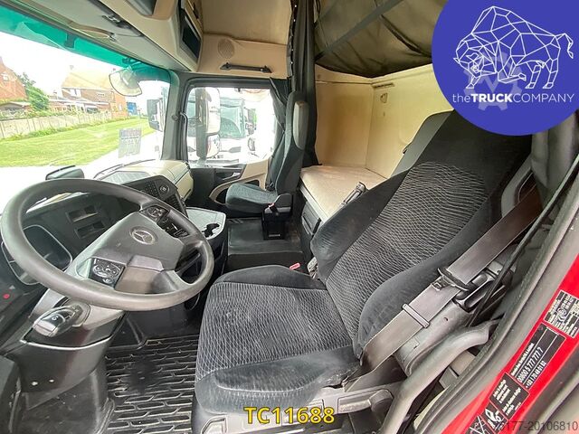 Bâche coulissante Mercedes-Benz Actros 2648