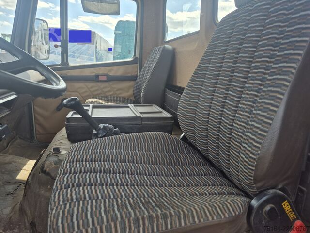 帘式货车 Mercedes-Benz 814 Pritsche / Plane