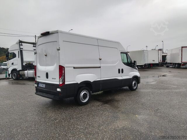 Kastenwagen Iveco DAILY 35S16
