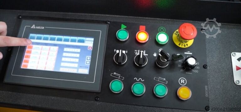 Band Saw - Automatic - Horizontal HESSE by BEKA-MAK BMSO 320 E