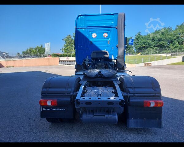 Njësi standarde të tërheqjes MERCEDES-BENZ VI Actros 4 18 4x2 - actros 1845 LS cab. . 2,3 EuroVI(E5)