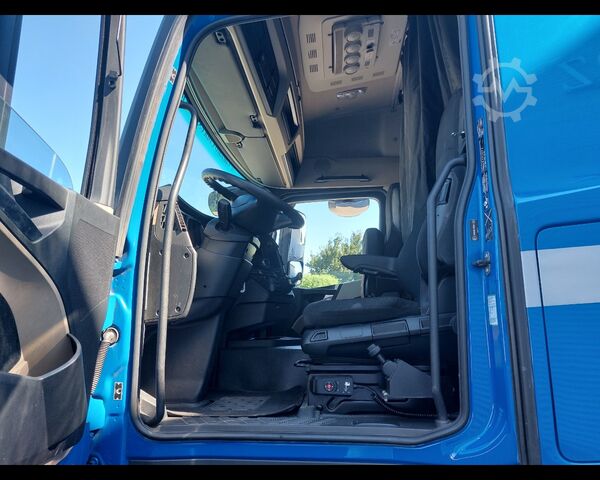 Njësi standarde të tërheqjes MERCEDES-BENZ VI Actros 4 18 4x2 - actros 1845 LS cab. . 2,3 EuroVI(E5)