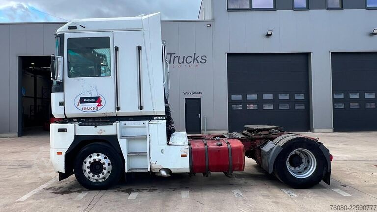 Standard-SZM Renault Magnum 440 (BOITE MANUELLE / MANUAL GEARBOX)