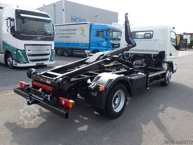 Þyrlubíll sendibíll FUSO Canter 7 C 18 HIAB Abroller/AHK/Klima/LED/24 tkm