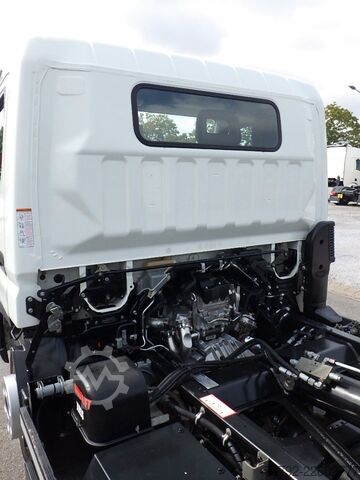 Þyrlubíll sendibíll FUSO Canter 7 C 18 HIAB Abroller/AHK/Klima/LED/24 tkm