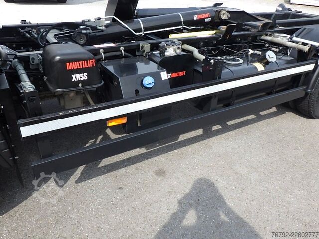 Þyrlubíll sendibíll FUSO Canter 7 C 18 HIAB Abroller/AHK/Klima/LED/24 tkm