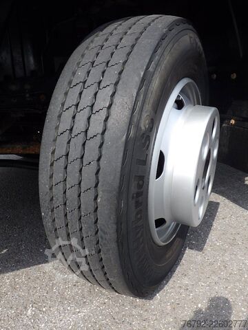 Þyrlubíll sendibíll FUSO Canter 7 C 18 HIAB Abroller/AHK/Klima/LED/24 tkm