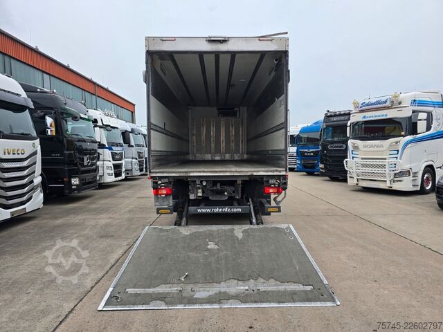Hladilni tovornjak VOLVO FM420*FRIGOBLOCK*VOLLLUFT*PALFINGER LBW  2.5T*
