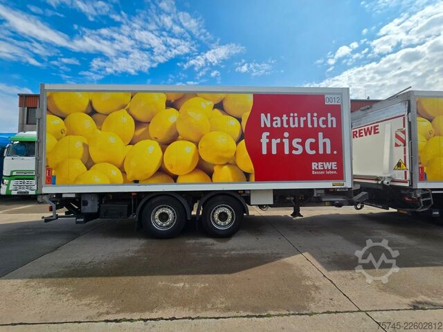 Рефрижераторний вантажівка VOLVO FM420*FRIGOBLOCK*ROHR DURCHLADER*LBW  2.5T*
