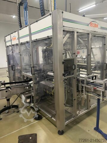 Dvojitý baliaci stroj na zatavené kelímky TECMA SEALED CUPS DUAL PACKER x2, x4, x6 PACK CARTON