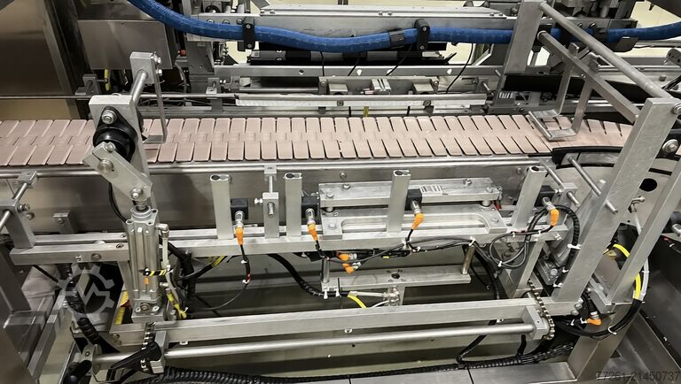 Dvojitý baliaci stroj na zatavené kelímky TECMA SEALED CUPS DUAL PACKER x2, x4, x6 PACK CARTON