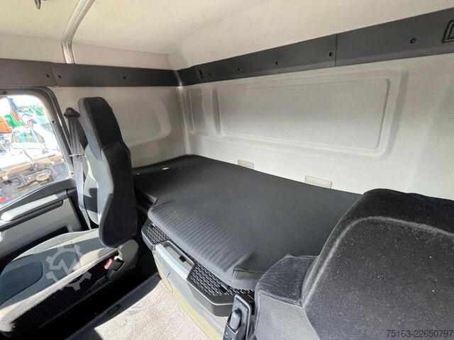 Cap tractor standard MAN TG-S 18.510 4x4 BL SZM Kardan4x4.