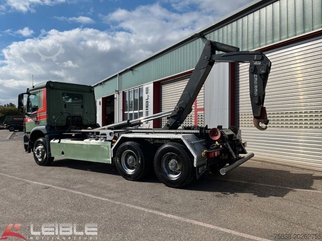 Camion benne à bras amovible MERCEDES-BENZ Arocs 2643 6x4 Gergen Knickarm*AP Achsen*