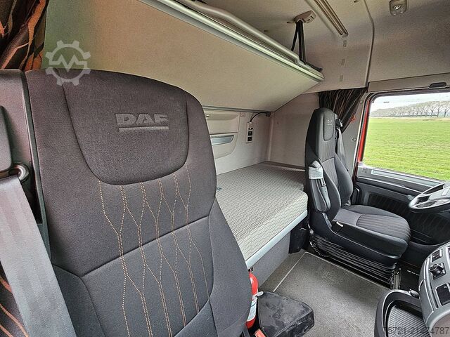 SZM มาตรฐาน DAF XF 530 SC,hydr unit