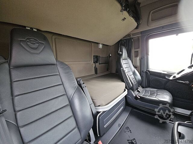 SZM มาตรฐาน SCANIA R520 Highline,Carrera