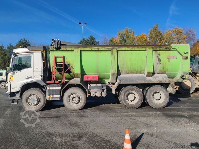 Zglobni kiper Volvo FMX500