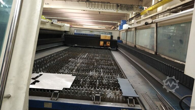 Mașină de tăiere cu laser TRUMPF TruLaser 5060