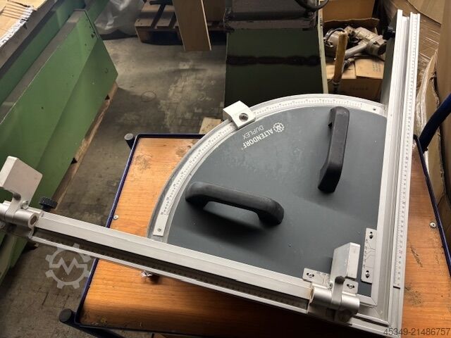 Dvojitý skosený plot Altendorf Duplex