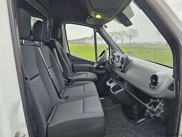 Camioneta familiar de techo alto MERCEDES-BENZ SPRINTER 314 CDI AUT. L2H2