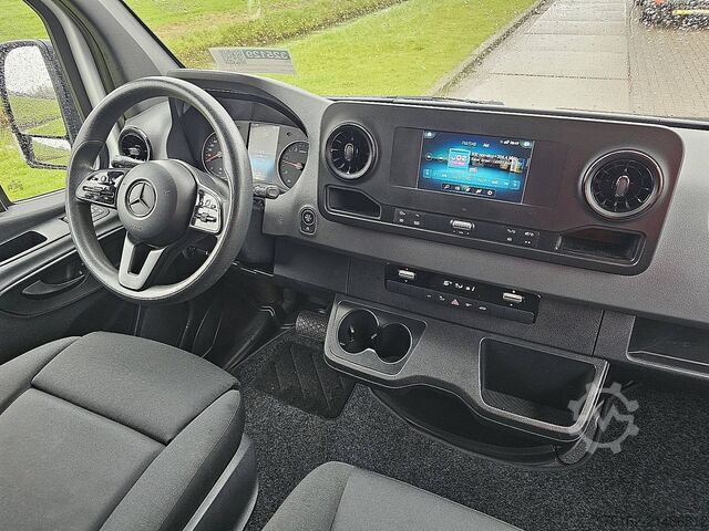 Camioneta familiar de techo alto MERCEDES-BENZ SPRINTER 314 CDI AUT. L2H2