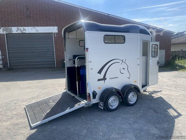  Cheval Liberté TOURING JUMPING V1 DUNKELBLAU +SATTELKAMMER
