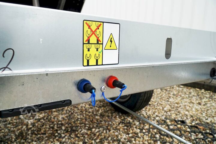 Rückwärtskipper Debon CHEVAL LIBERTE DEBON PW1.2 LUX 306X155X30CM 2000KG RÜCKWÄRTSKIPPER | E-PUMPE