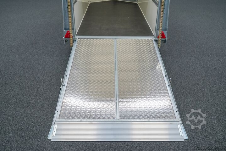 Ifor Williams BV 105G | HECKRAMPENKOMBI 300X147X214CM 2700KG KOFFERANHÄNGER
