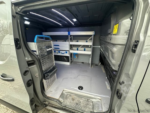 প্যানেল ভ্যান RENAULT Trafic Kasten L1H1 2,9t Komfort