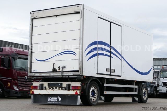 مقطورة مبردة SCHMITZ CARGOBULL K018 Kühlkoffer Carrier Rolltor