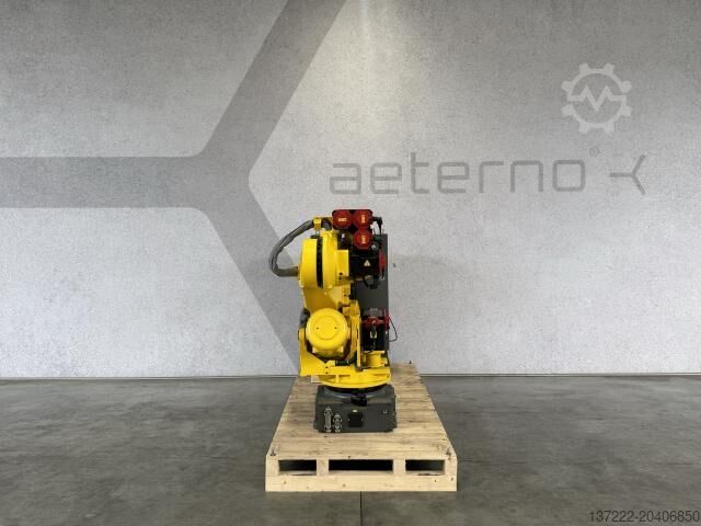 Robot i rinovuar me 1 vit garanci FANUC R-2000iB/210F