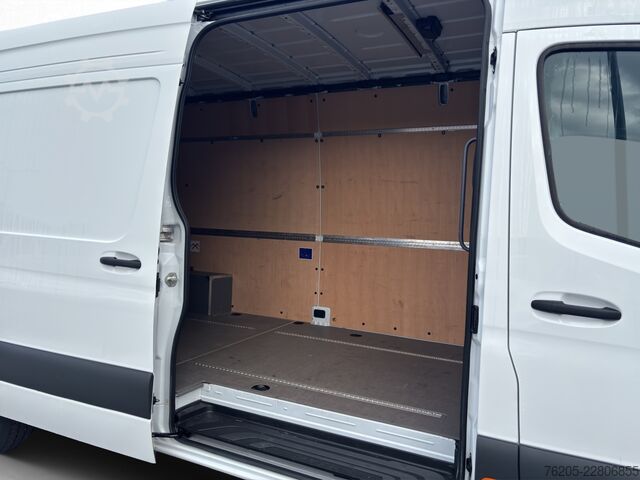 รถตู้ตู้ทึบ Mercedes-Benz Sprinter 317 CDI Hochdach Kasten lang AUT Kam.