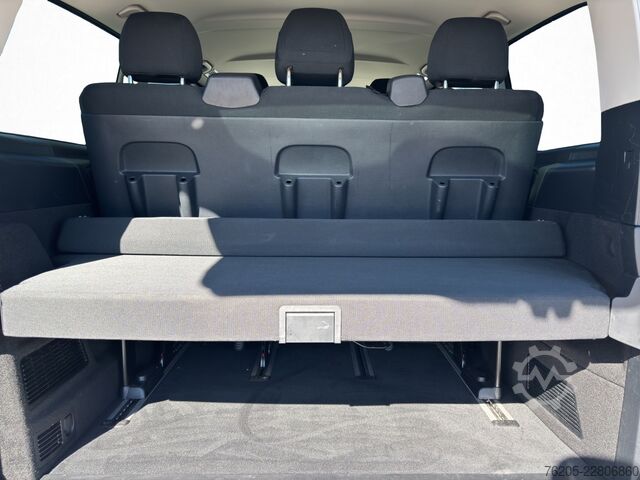 Smábíll Mercedes-Benz V 250 d Style lang ACC AHK AUT Akustikglas Kam.
