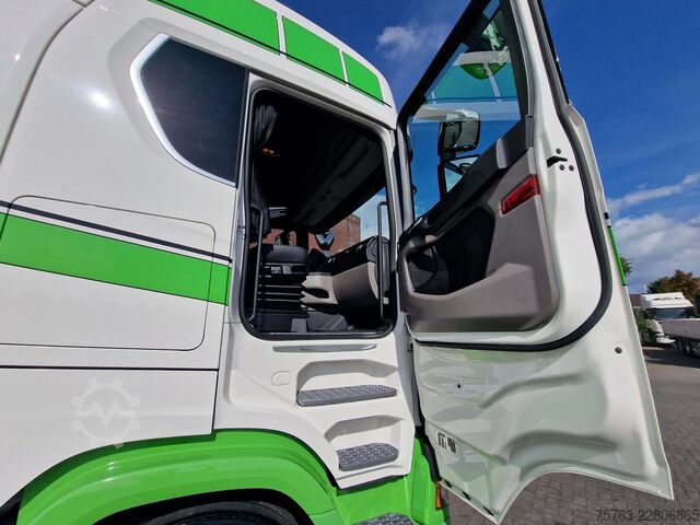 SZM มาตรฐาน Scania 530S V8 NGS Highline 4x2 + Berger Ecotrail - Fu...