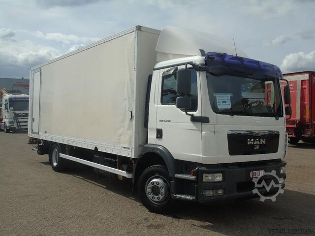 куфар MAN TGM 15.250 + MANUAL + EURO 5 + LIFT