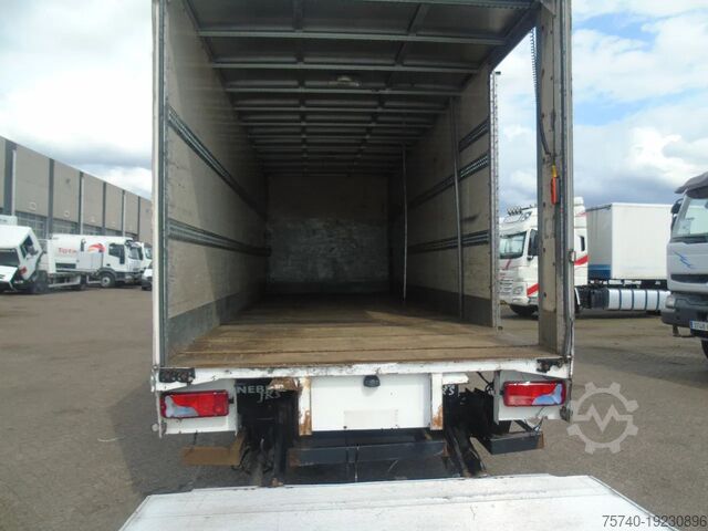 куфар MAN TGM 15.250 + MANUAL + EURO 5 + LIFT
