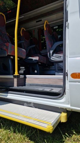 Мікроавтобус MERCEDES-BENZ 515 Sprinter 22 Schlafsessel Lagerfahrzeug Stock