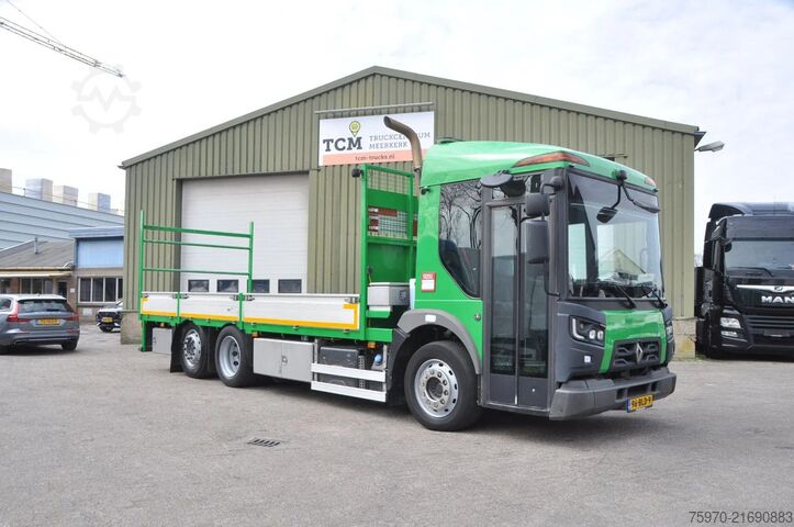 Nakladalna ploščad Renault D 320 6X2 2018 OPEN BOX + RETARDER