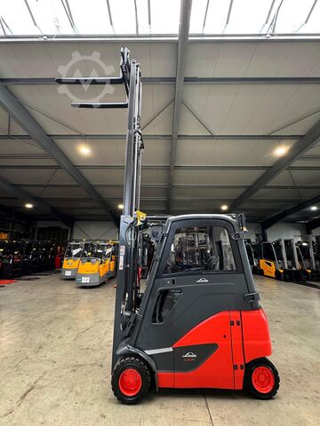3.+4.V ndërrues anësor elektrik, 7.399 orë pune Linde E 20PH