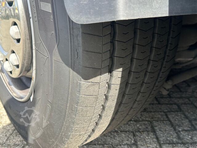 Sustancias peligrosas Renault T440 ADR