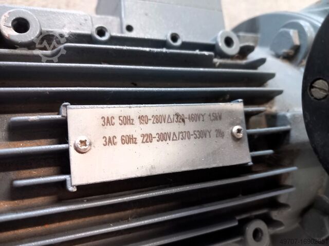 محرك موجه مع الفرامل PIV Drives FKSD 712 B3 1,5kw 0-28r/min