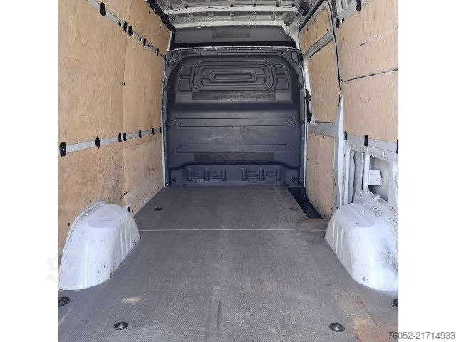 Furgoneta Mercedes-Benz Mod. Vers.