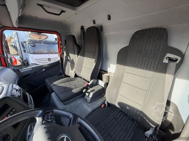 Box van MERCEDES-BENZ ATEGO 816 Kofferaufbau 7,01 m*Innenhöhe 2,60 m