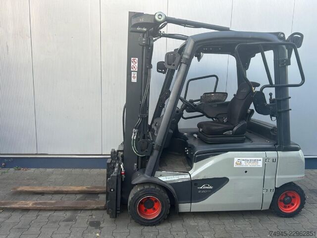Forklift listrik 4 roda Linde E20PL -02 EVO