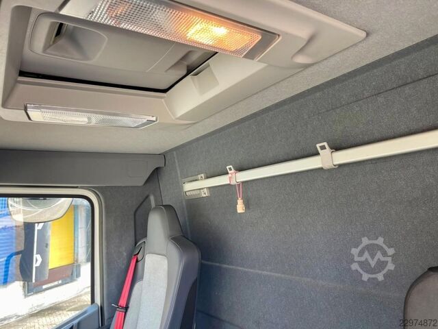  Renault C380 382430 km,  chicken transport,  EURO 6, PA...